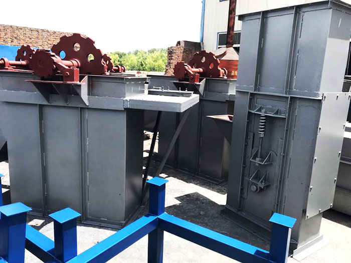 斗式提升機(jī)在提升段撒料怎么辦